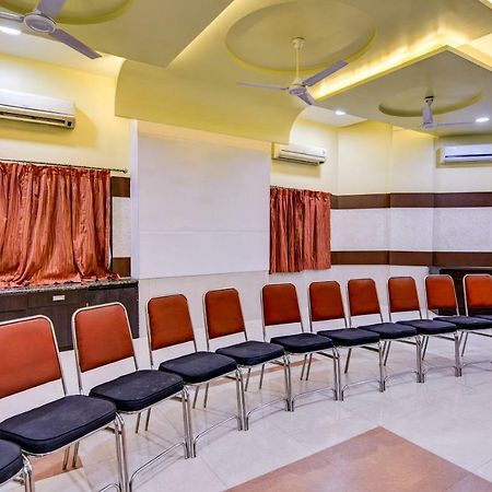 Treebo Trend Surya Nashik Hotel Eksteriør billede