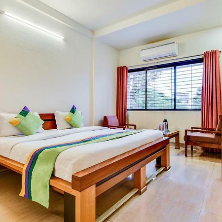 Treebo Trend Surya Nashik Hotel Eksteriør billede