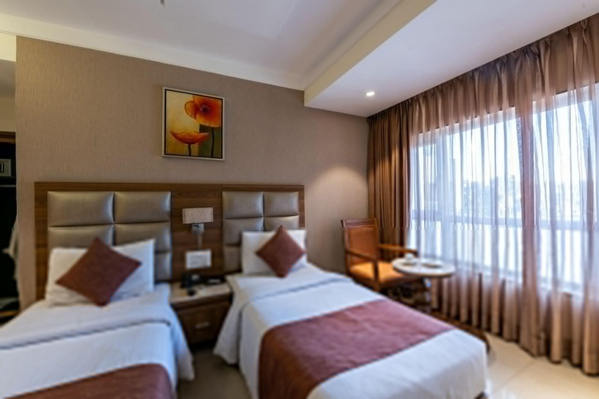 Treebo Trend Surya Nashik Hotel Eksteriør billede