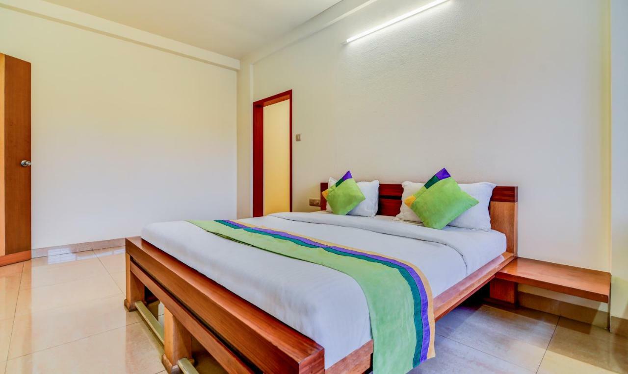Treebo Trend Surya Nashik Hotel Eksteriør billede